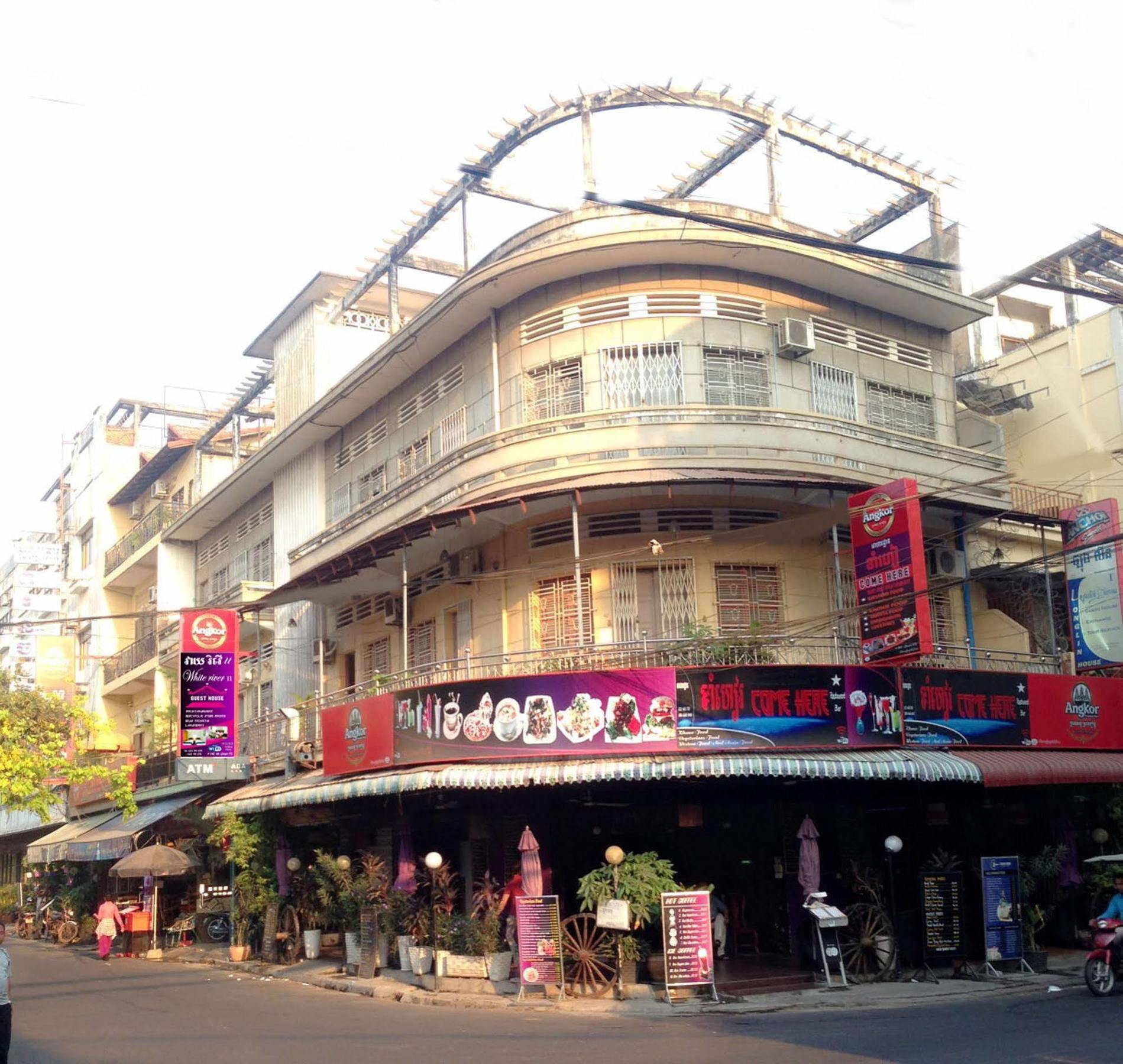 White River II Hostel Phnom Penh Extérieur photo