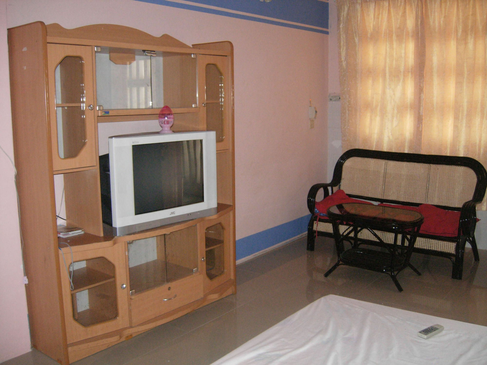 White River II Hostel Phnom Penh Extérieur photo